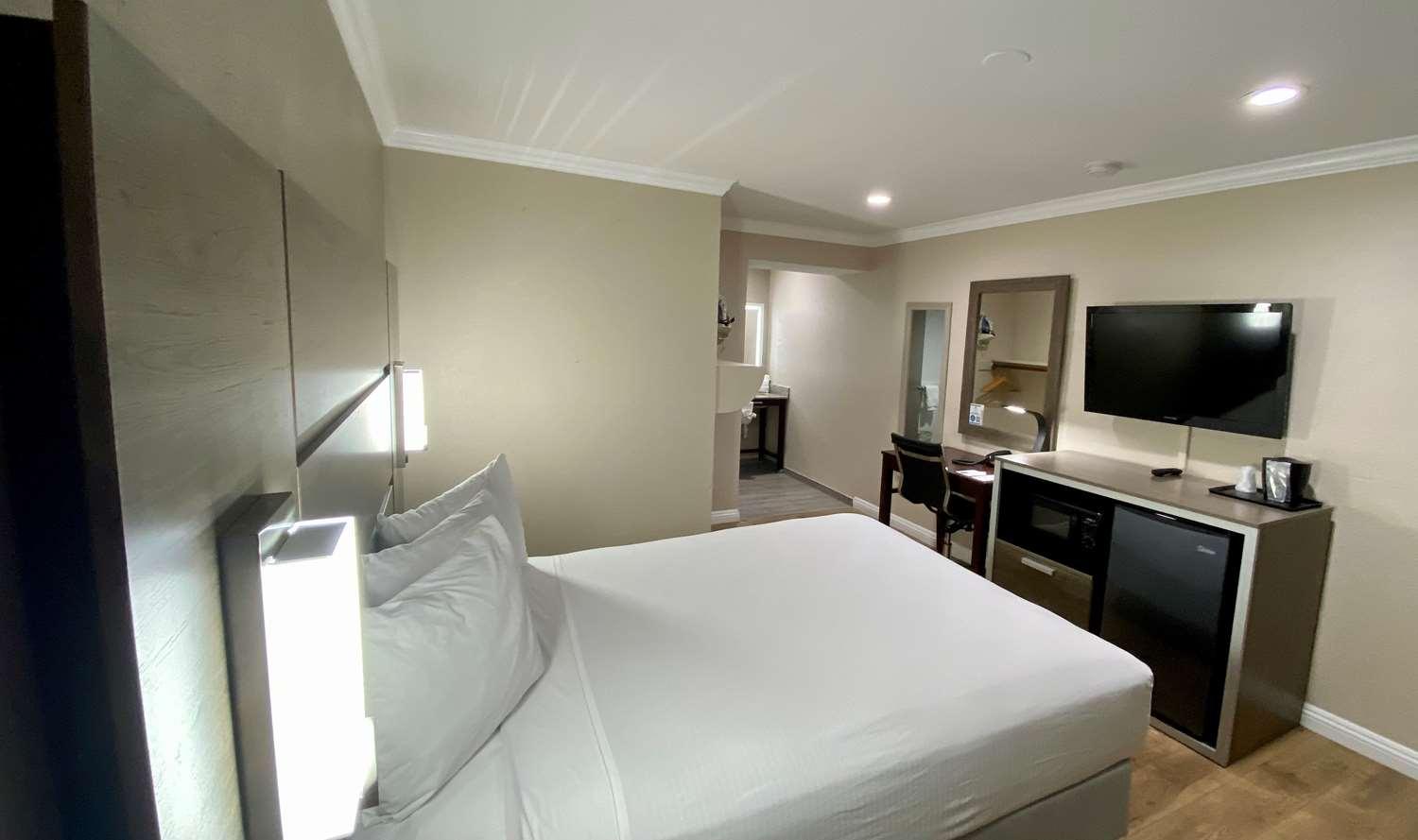 Surestay Hotel By Best Western Santa Cruz Extérieur photo